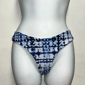 Beach Babe BIKINI IN BLUE TIE DYE